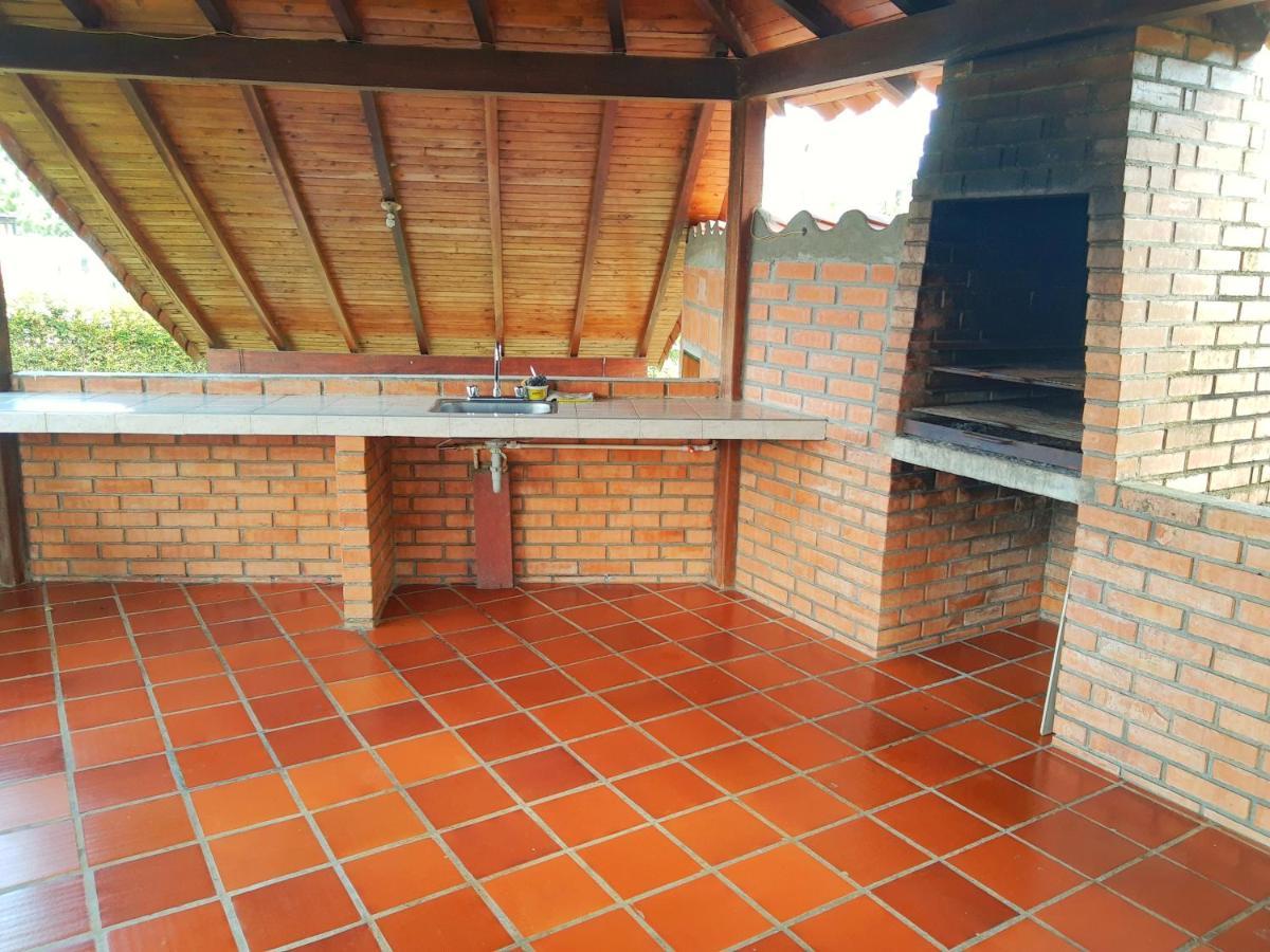 Casa Campestre Frente Acuarela -Mesa De Los Santos La Granja Extérieur photo